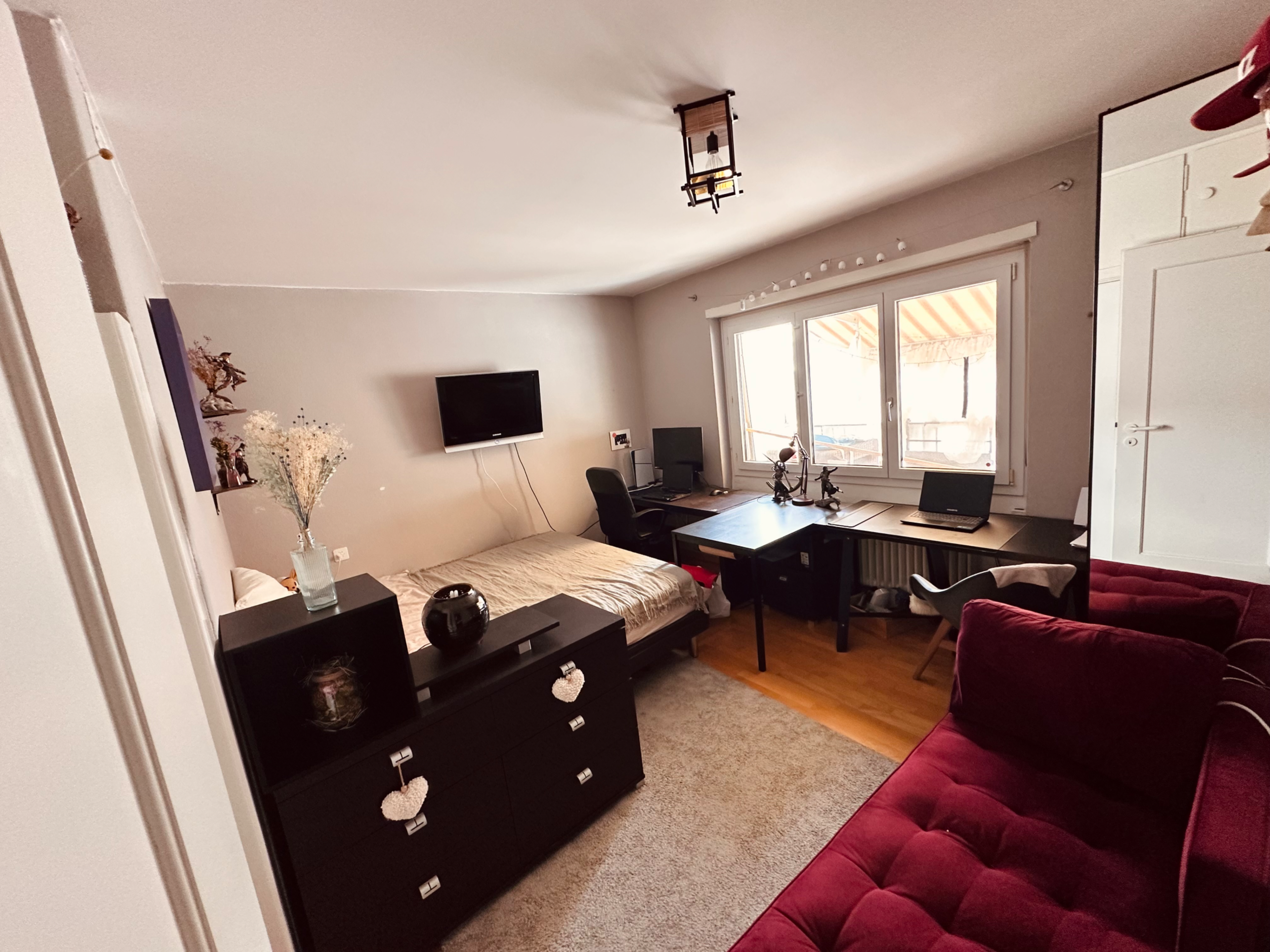 Appartement de 1,5pcs au centre Bienne, devant la gare